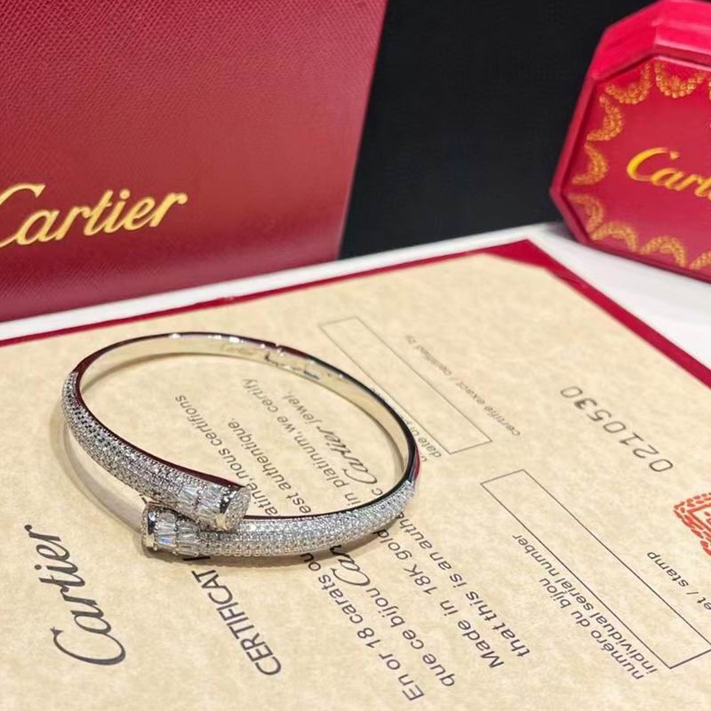 Cartier bracelet 03lyx77
